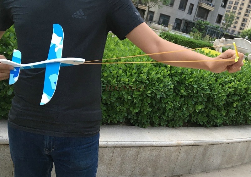 Rubber band ejection aircraft  - Sports Equipment In School บทวิจารณ์และราคา